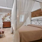 Masseria Santu Lasi Surbo