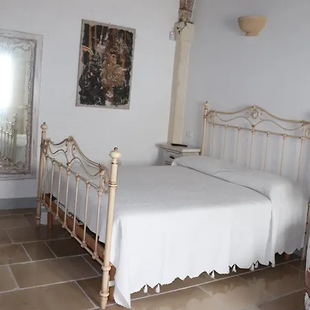 Masseria Santu Lasi Surbo