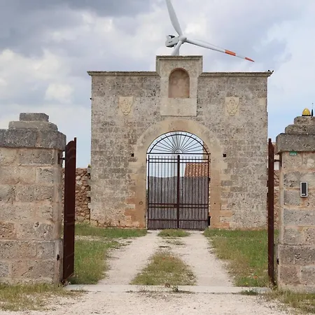 Masseria Santu Lasi * Surbo