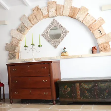 Masseria Santu Lasi Surbo