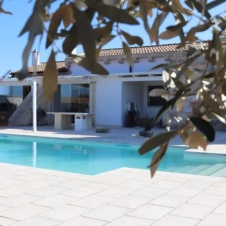 Guest house Masseria Santu Lasi *