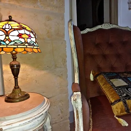 Masseria Santu Lasi *