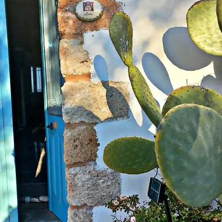 Guest house Masseria Santu Lasi Surbo