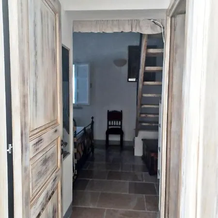 Masseria Santu Lasi Guest house *
