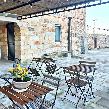 Masseria Santu Lasi Guest house *